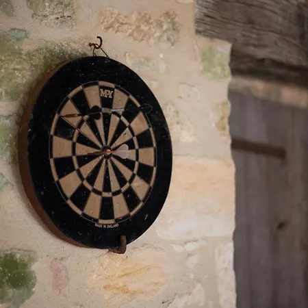 Le Manoir De Carlucet 펜션